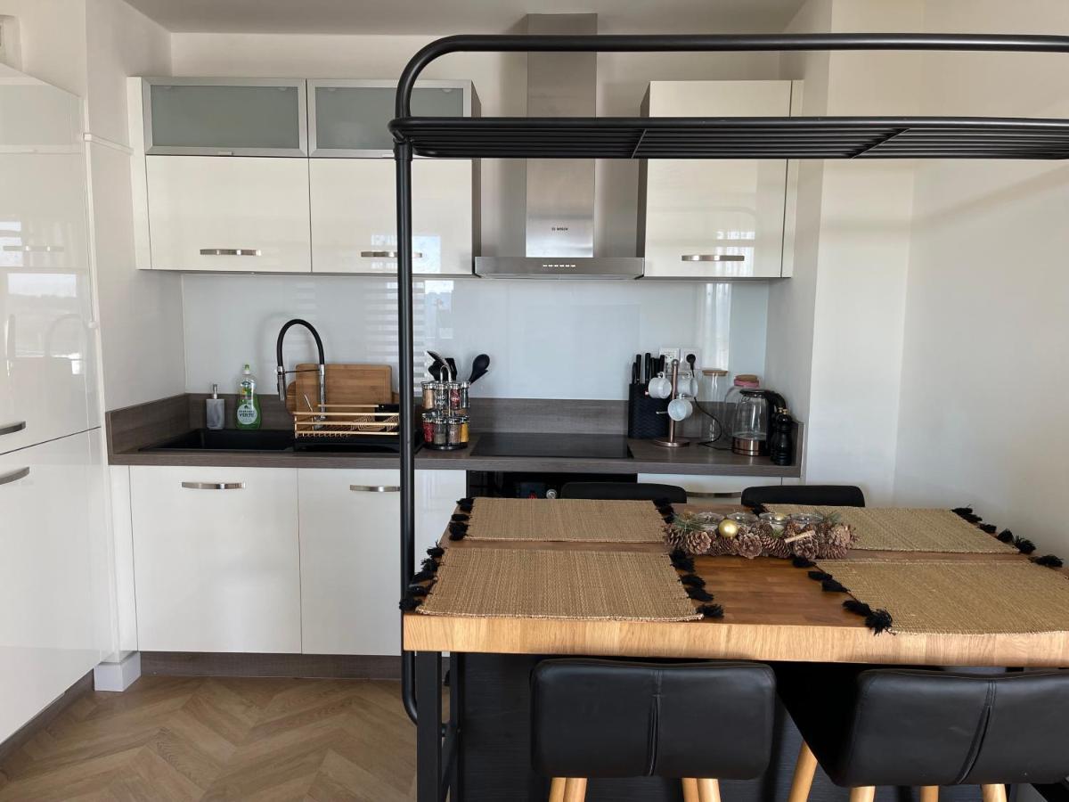 מונטבראן Appart 2P Avec Parking Et Balcon - Gare Val D'Europe 5Mn - Disney 10Mn מראה חיצוני תמונה